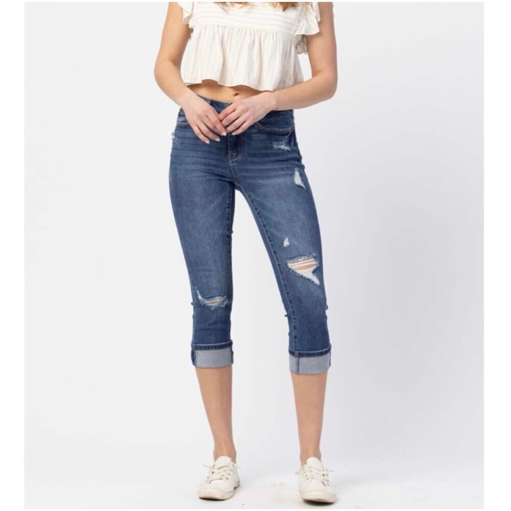 Judy Blue High-Rise Cuffed Capri Jeans Distressed - Women’s Size 14W 78100